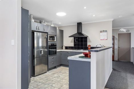 Photo of property in 5 Konini Place, Edgecumbe, 3120