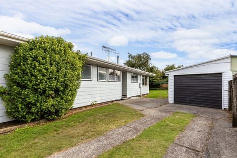 Photo of property in 18 Poihaere Street, Turangi, 3334