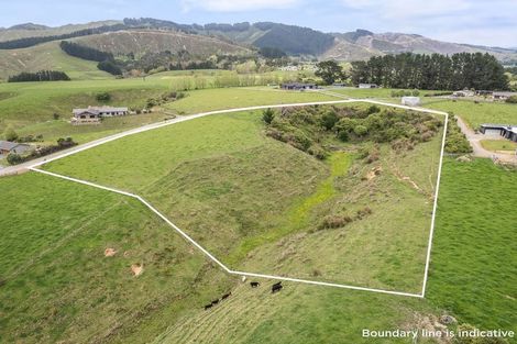Photo of property in 42 Serenity Lane, Koputaroa, Shannon, 5571