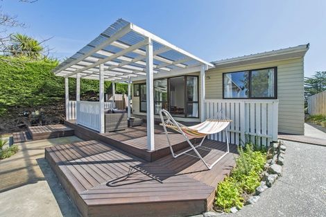 Photo of property in 26 Rotten Row, Waikuku Beach, 7473