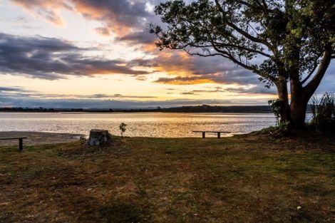 Photo of property in 604 Pukehina Parade, Pukehina, Te Puke, 3189