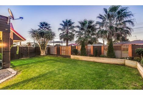 Photo of property in 2/57 Hoteo Avenue, Papatoetoe, Auckland, 2025