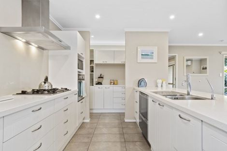 Photo of property in 67 Bathurst Crescent, Pyes Pa, Tauranga, 3112