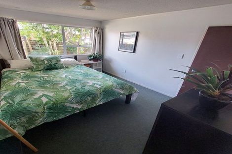 Photo of property in 345 Royal Road, Massey, Auckland, 0614