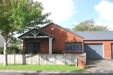 Photo of property in 3 Westvale Avenue, Ranui, Auckland, 0612