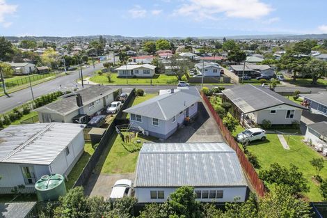 Photo of property in 4 Mcdivitt Street, Manurewa, Auckland, 2102