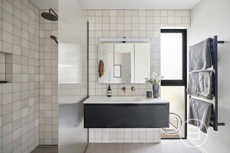 Photo of property in 4 Renata Crescent, Te Atatu Peninsula, Auckland, 0610