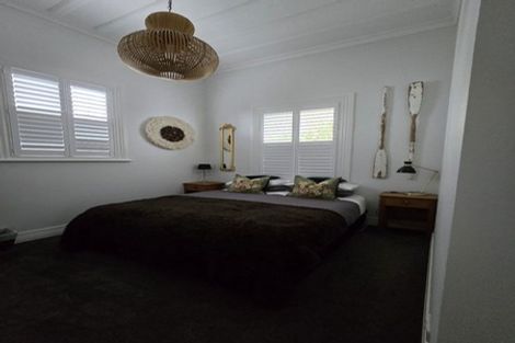 Photo of property in 4 Seaview Terrace, Bluff Hill, Napier, 4110