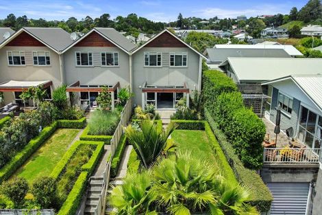 Photo of property in 250a Courtenay Street, Strandon, New Plymouth, 4312
