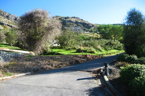 Photo of property in 18 Hay's Rise, Governors Bay, Lyttelton, 8971