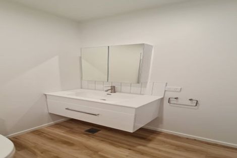 Photo of property in 21 Pipi Place, Levin, 5510