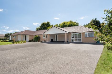 Photo of property in 10 Twin Oak Avenue, Papamoa Beach, Papamoa, 3118