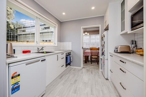 Photo of property in 44 Heybridge Street, Manurewa, Auckland, 2102