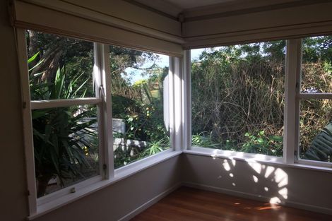 Photo of property in 525a Mount Albert Road, Three Kings, Auckland, 1042