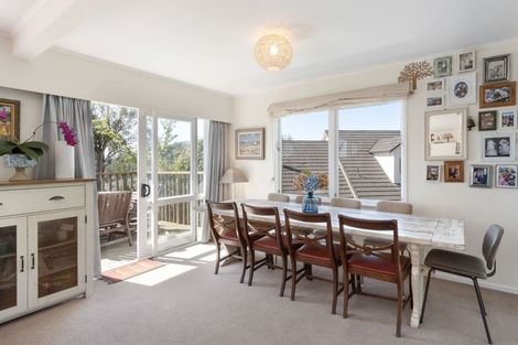 Photo of property in 33 Tauroa Road, Havelock North, 4130