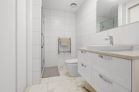 Photo of property in 107 Panorama Heights, Orewa, 0931