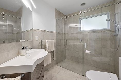 Photo of property in 26a Whiteley Street, Moturoa, New Plymouth, 4310