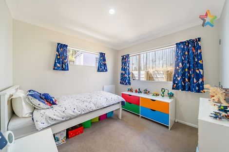 Photo of property in 45 Speldhurst Grove, Stokes Valley, Lower Hutt, 5019