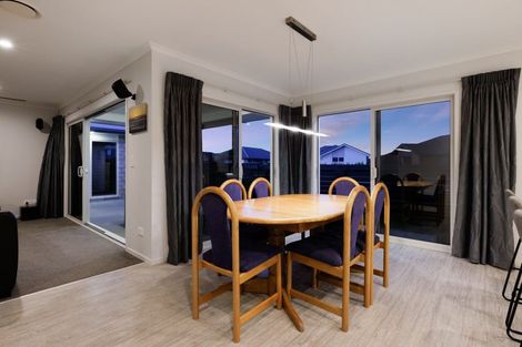 Photo of property in 7 Hoiho Place, Papamoa, 3118