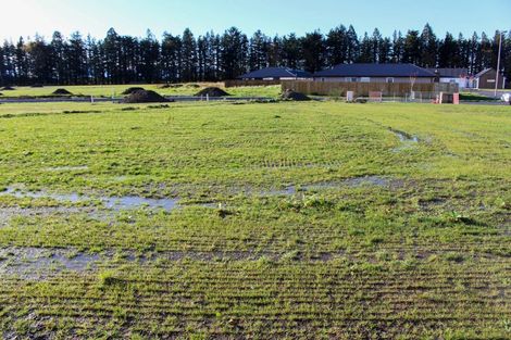 Photo of property in 11 Arrowsmith Drive, Clover Park, Auckland, 2019