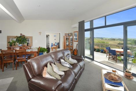 Photo of property in 81 Jumna Road, Maungaturoto, 0587