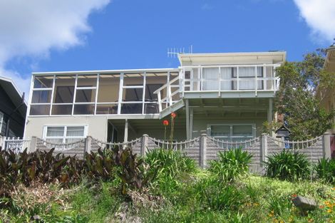 Photo of property in 9 The Terrace, Waihi Beach, 3611