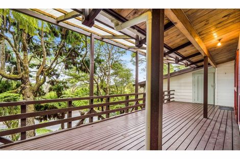 Photo of property in 230 Atkinson Road, Titirangi, Auckland, 0604