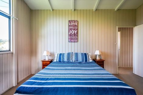 Photo of property in 13 Puriri Road, Oneroa, Waiheke Island, 1081