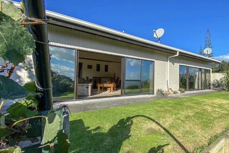 Photo of property in 43a Otuturu Crescent, Ruamahunga, Thames, 3575