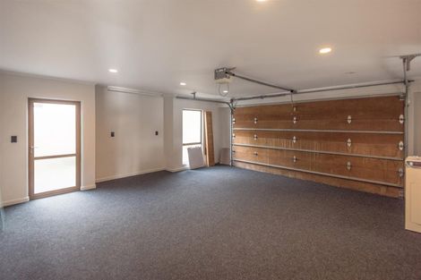 Photo of property in 6 Shepherds Road, Papakura, 2110