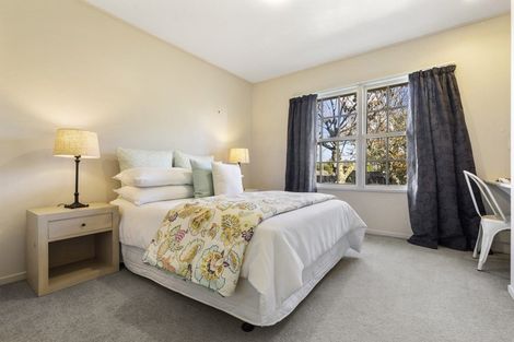 Photo of property in 11 Fielding Crescent, Farm Cove, Auckland, 2012