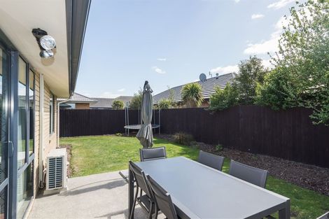 Photo of property in 9 Sweet Waters Place, Woolston, Christchurch, 8023