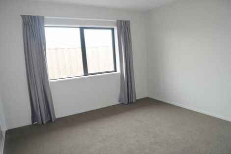 Photo of property in 32 Lomu Way, Rolleston, 7615