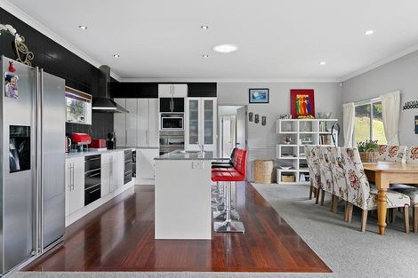 Photo of property in 89 Hill View Drive, Acacia Bay, Taupo, 3385