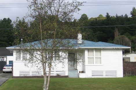 Photo of property in 23 Delaney Drive, Stokes Valley, Lower Hutt, 5019