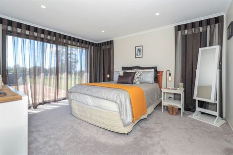 Photo of property in 60 Vineyard Road, Te Kauwhata, 3782