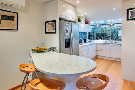 Photo of property in 9a Huntly Road, Campbells Bay, Auckland, 0630