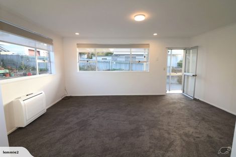 Photo of property in 2/12 Douglas Street, Highfield, Timaru, 7910