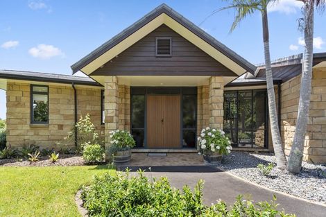 Photo of property in 64 Mcgiven Drive, Ridgewood, New Plymouth, 4371