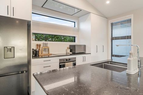 Photo of property in 56 Dunkeld Drive, Papamoa, 3118
