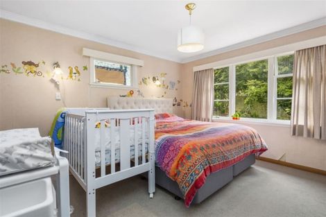 Photo of property in 313 Main Road, Tawa, Wellington, 5028