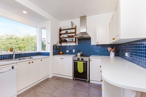 Photo of property in 15 Albert Street, Papakura, 2110