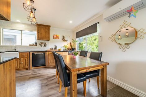 Photo of property in 23 Rintoul Grove, Stokes Valley, Lower Hutt, 5019