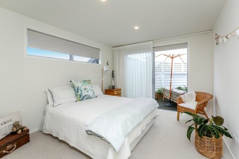 Photo of property in 4 Mackillop Way, Brooklands, New Plymouth, 4310