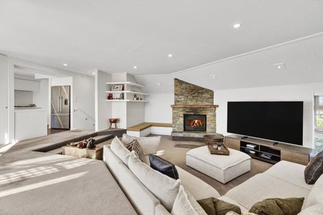 Photo of property in 15 Rowan Court, Wanaka, 9305