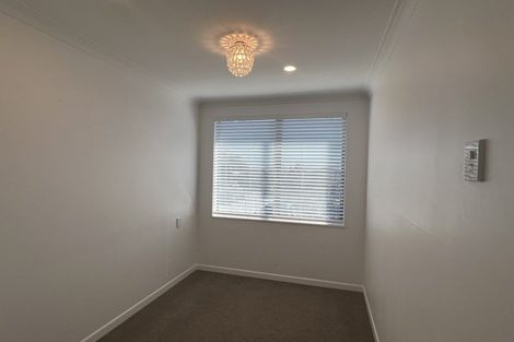 Photo of property in 90 Forest Lake Road, Forest Lake, Hamilton, 3200