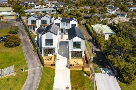 Photo of property in 58b County Road, Torbay, Auckland, 0630