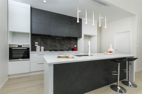 Photo of property in 39 Fruitlands Road, Kumeu, 0810