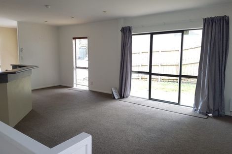 Photo of property in 820/12 Northcross Drive, Oteha, Auckland, 0632