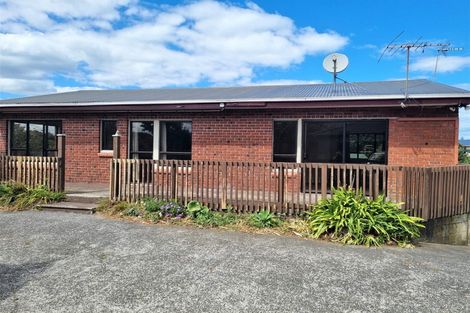 Photo of property in 17 Willerton Avenue, New Lynn, Auckland, 0600